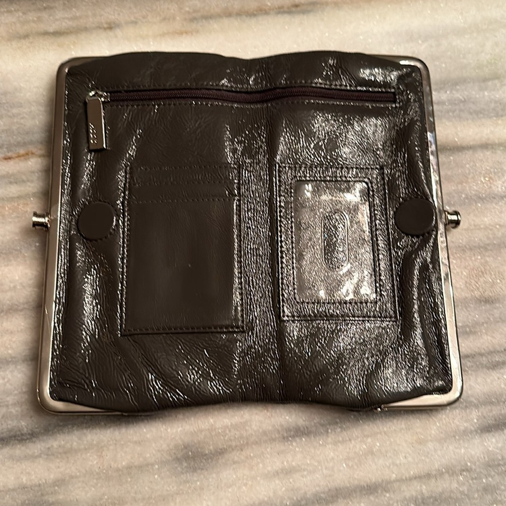HOBO INTERNATIONAL PATENT LEATHER FLIP CLUTCH /WALLET - Picture 2 of 6